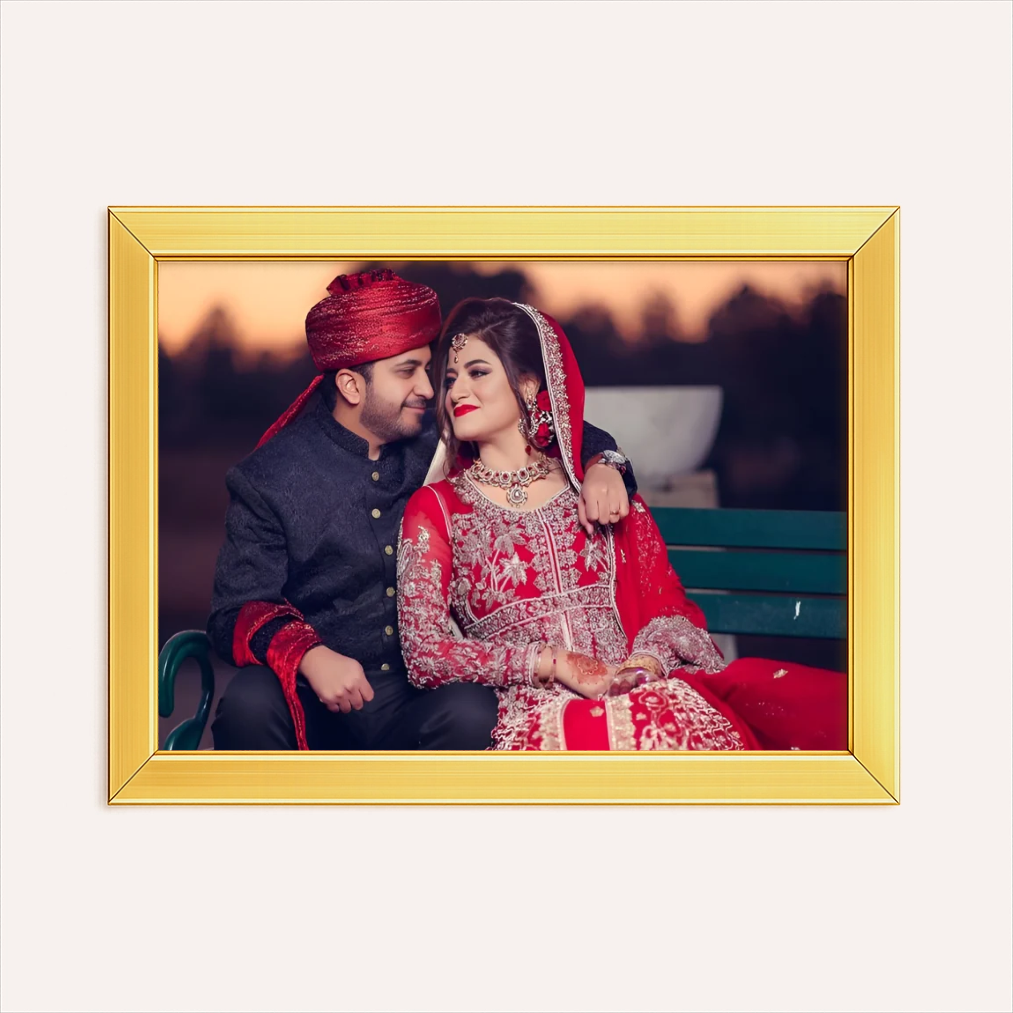 Customized Landscape Frame for Family & Friends Gift