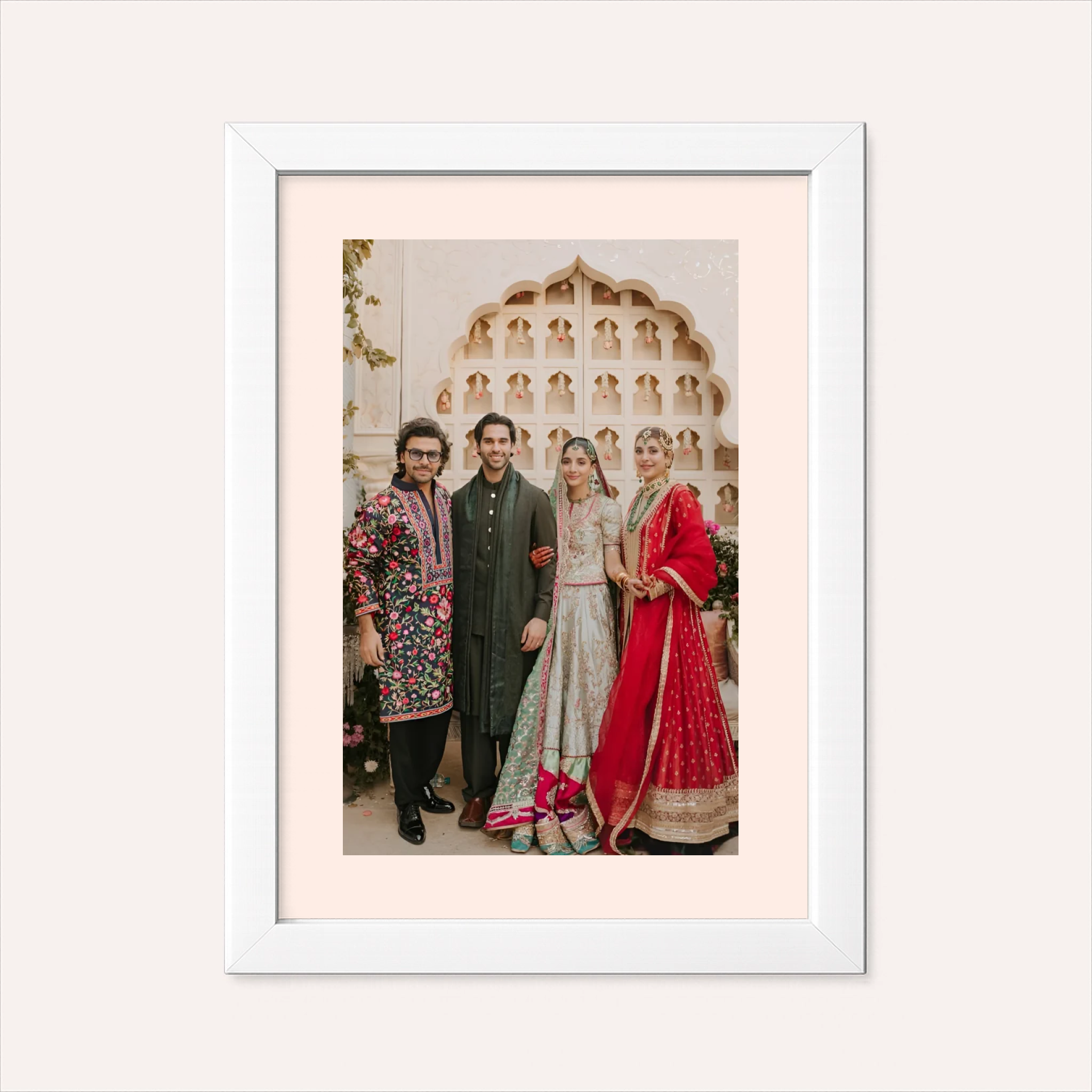 Customized Portrait Picture Frame for Friends, Family, Wedding & Birthday Gift